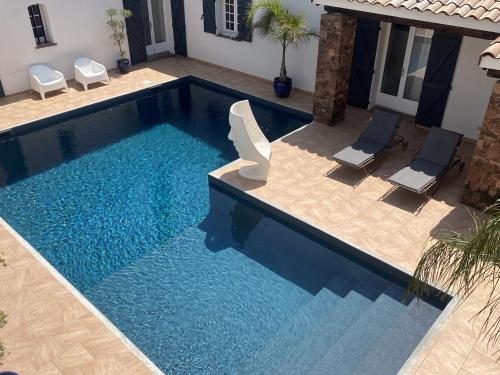 Le Patio Bleu - Location saisonnière - La Crau