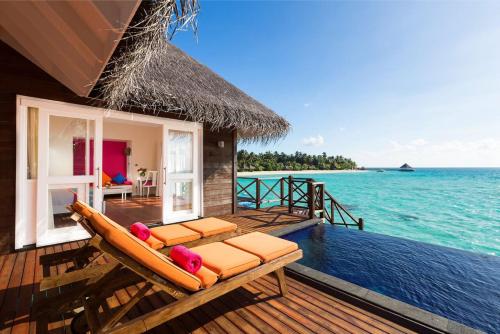View, Sun Siyam Vilu Reef – 24 Hours All-Inclusive in Dhaalu Atoll