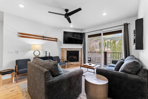 Clearwater Lofts 302 Building 1 by Summit County Mountain Retreats in Keystone, USA