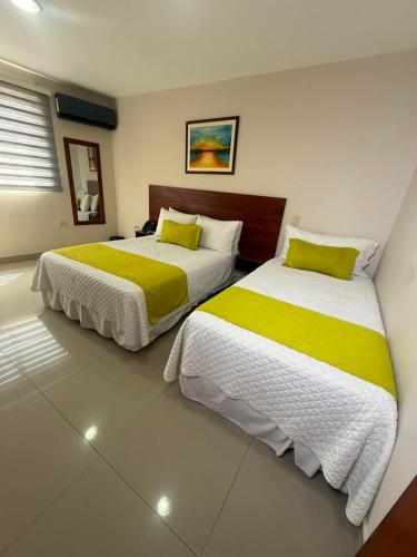 Marina Breeze hotel
