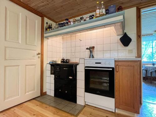 Iekārtas, 5 person holiday home in Kristdala in Kristdala