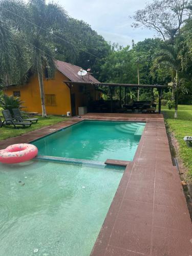 La macana Ecotour in Puerto Lindo