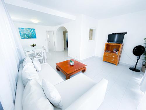 CARIBBEAN Homes VILLAS APARTMENTS HOTEL playa LOS CORALES - wifi bbq-grill beach club - image 5