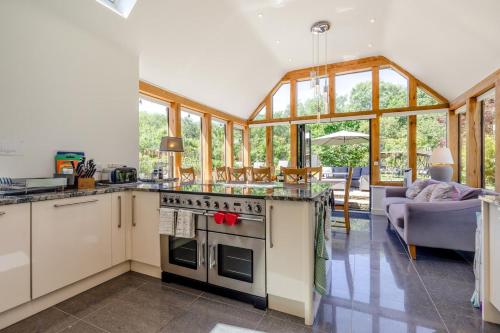 Iekārtas, 5 Bed in Telford oc-72844 in Little Wenlock