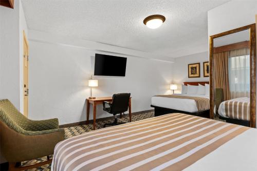 Best Western Vista Inn at the Airport - image 10