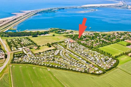 Strandhuis de Jutter in Scharendijke