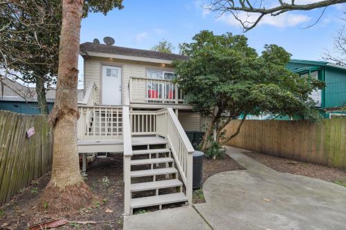 Bungalow on Ave O – khách sạn tại Khac