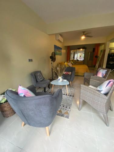 Le loft Acajou - Location saisonnière - Le Lamentin
