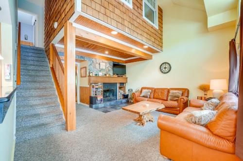 Lake Harmony Condo Less Than 1 Mi to Big Boulder Mountain! in Lake Harmony, USA