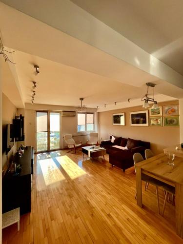 Velvet Living Luxury Apartment - two bedrooms, Skopje