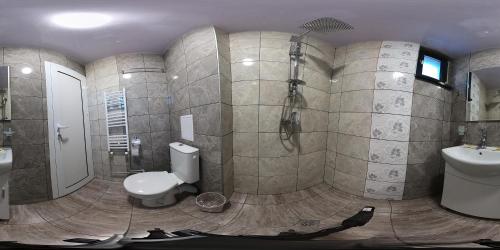 . Крис