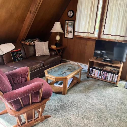 Iekārtas, Adorable Aframe in the White Mountains in Hales Location (NH)