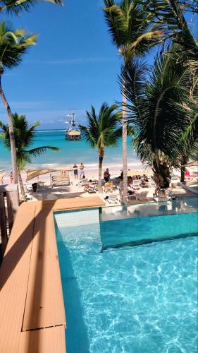 Hotel Beach Tropic Punta Cana in Пунта-Кана