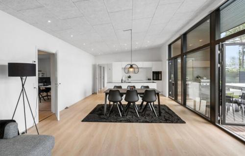 Cuina, Stunning Home In Hals With Sauna in Hou