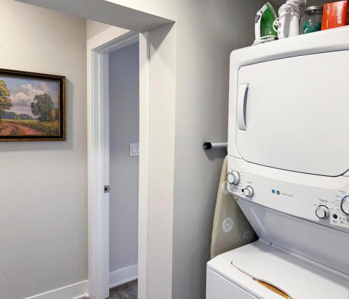 1500 Sq ft Space 2 Bed 2 Bath Large Kitchen in West Conshohocken (PA)