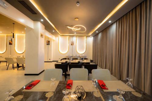 Vibe Hotel Alabang in Alabang