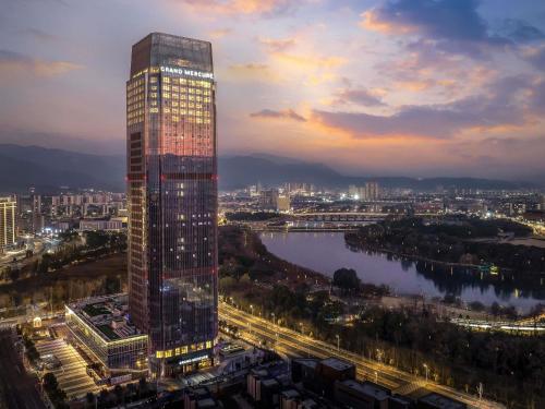 . Grand Mercure Taizhou Tiantai