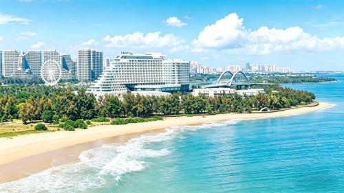 Exterior view, HUALUXE Beihai Silver Beach Resort in Beihai