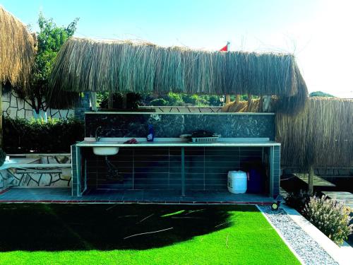 Detached Villa with a Private Pool in a Calm Area in Didim in Yalıköy (Aydin)