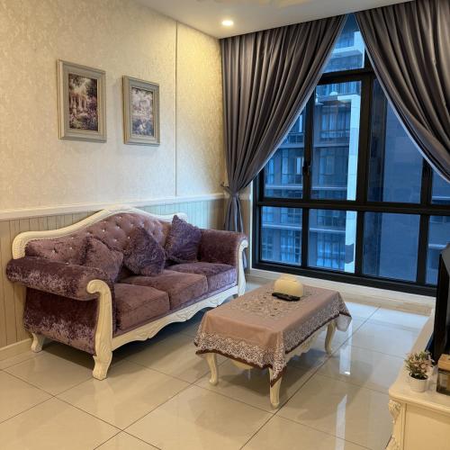 Sky88 high floor suite near Banafee Village