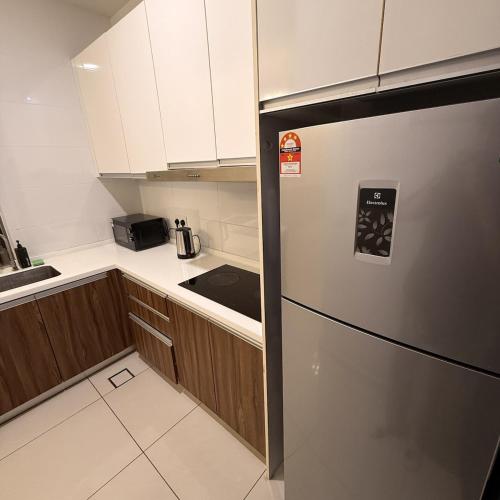 Sky88 high floor suite near Banafee Village