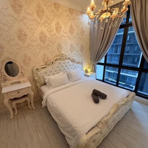 Sky88 high floor suite near Banafee Village