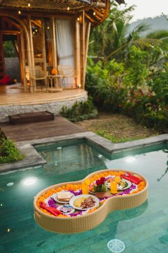 Mantra Bamboo Retreat Near Sidemen in Sidemen