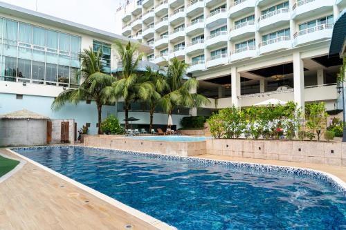 帕拉西亞酒店 (Palasia Hotel) in 科羅爾島