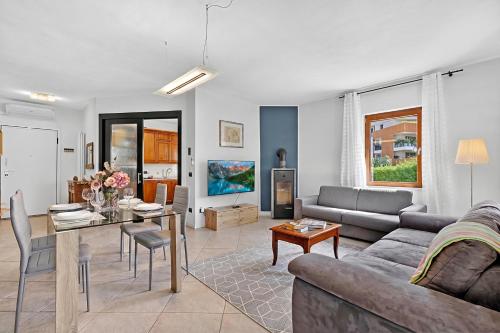 Toniol Apartment - Happy Rentals