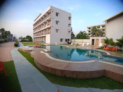 PARTH KING BEACH RESORT  in Mandarmoni