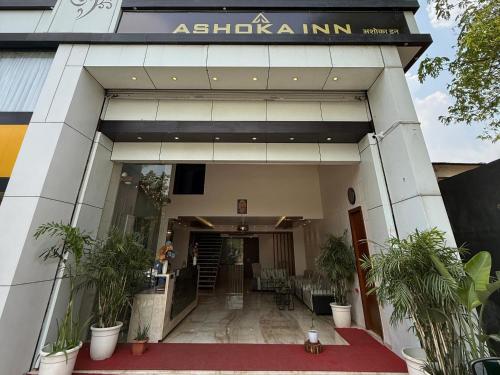 Hotel Ashoka Inn