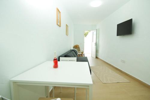 Atlantic Breeze - By AZ Rentals in Puerto del Carmen
