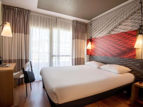 ibis Cannes Plage La Bocca Room Type - Standard Double Room