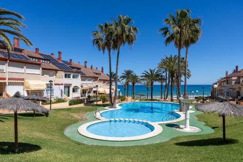 Romántica Suite en Primera Linea de Playa San Juan Alicante gîte à louer La Venteta