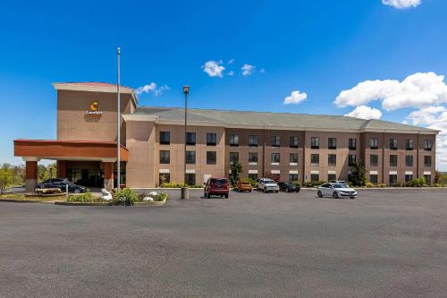 . Comfort Suites Edinboro