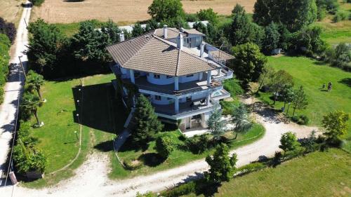 Exterior view of ALLEGRO HOME