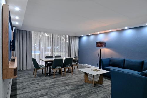 บริการและสิ่งอำนวยความสะดวก, African Sky Newcastle Inn in นิวคาสเซิล