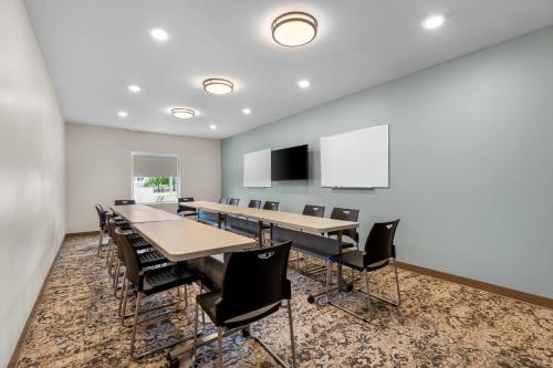 Everhome Suites Stockbridge Atlanta - main image