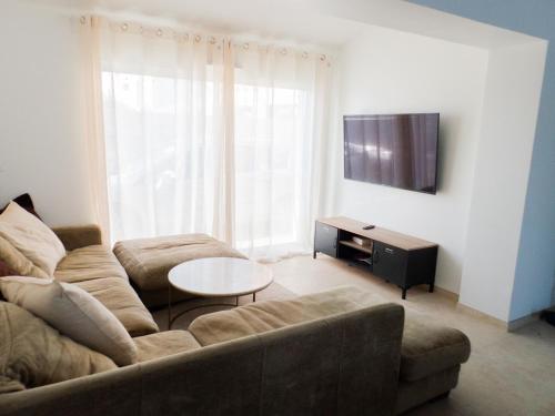 Maison moderne et climatisée de 5 chambres - Location saisonnière - Bègles