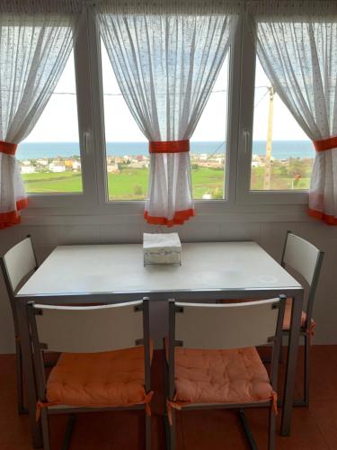 Chalet unifamiliar Foz-Nois in Cordido