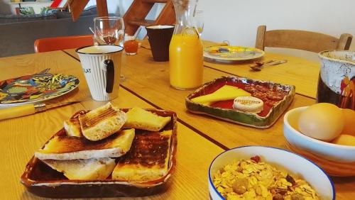 Ēdiens un dzērieni, Marmite et traversin in Saint-Martin-Labouval ciems