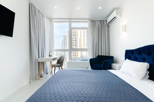 17-122 French Quarter 2 John McCain 1b Kyiv centre stunning city view 15 kW backup power Petrovdom Apartment - image 4