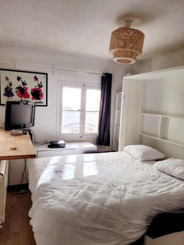 studio coeur d'Avignon ideal Festival – khách sạn tại Khac