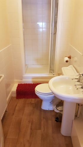 Lil's On The Waterfront - image 6