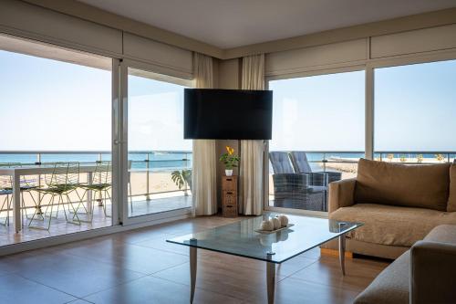 AT064 Boabi - Fantastic apartment with sea views