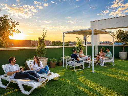 Erkély/terasz, Paseo Suites Hotel in Villaverde