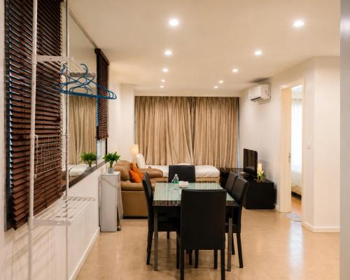 Near Pavilion Bukit Bintang Fairlane Residence Kuala Lumpur By Sunflower Suites - image 8