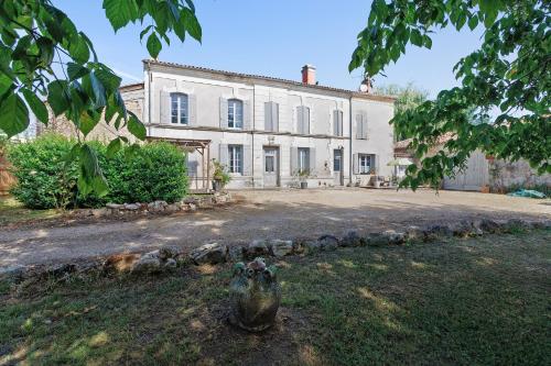 Gite La Lézardière (Gite La Lezardiere) in Saint-Martin-De-Gurson