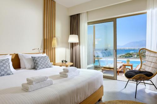 Double room, swim-up