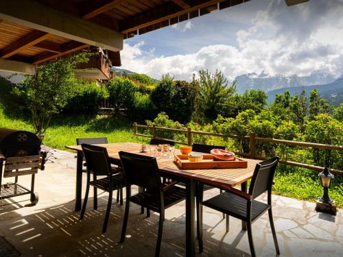 Chalet Aravista - OVO Network